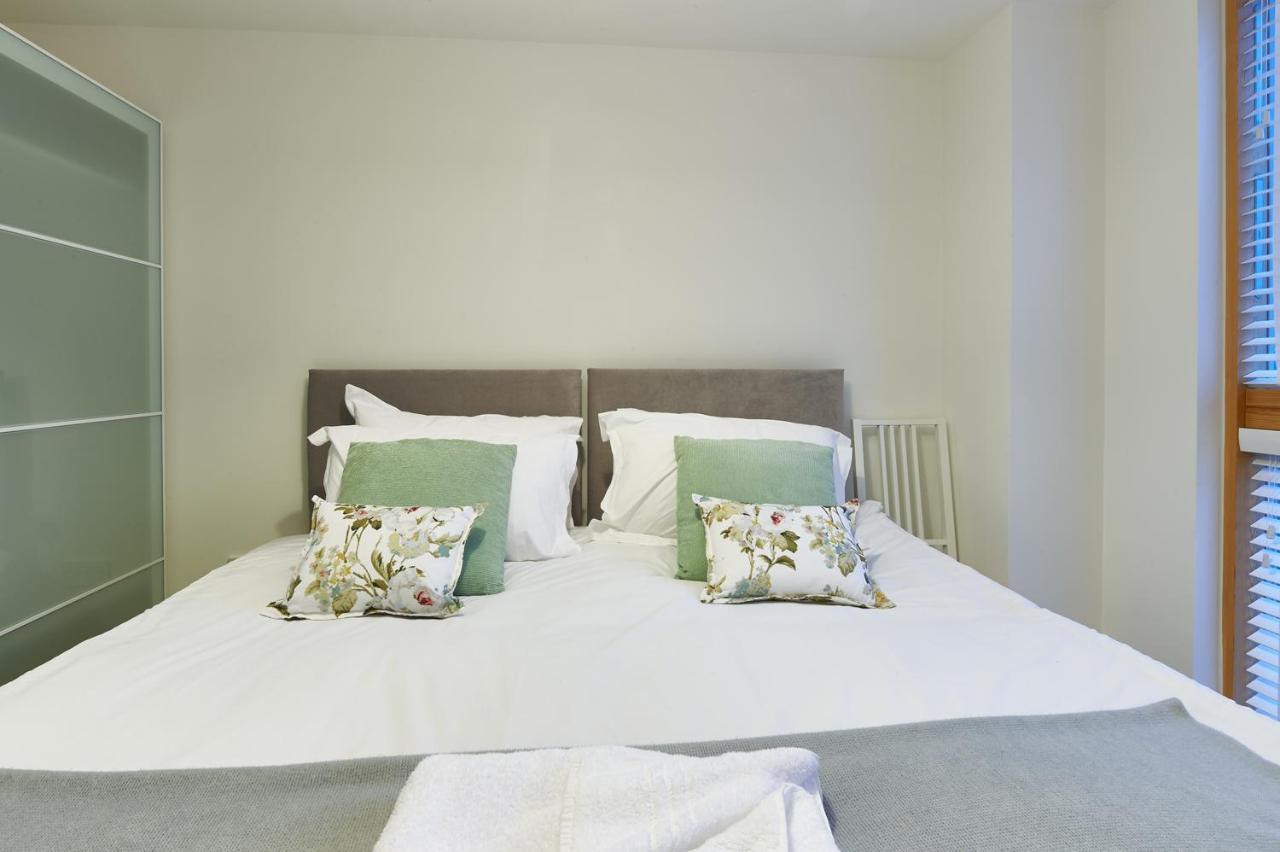 Shortstaymk Vizion Apartments, With Free Superfast Wi-Fi, Parking, Sky Sports And Movies Milton Keynes Eksteriør billede