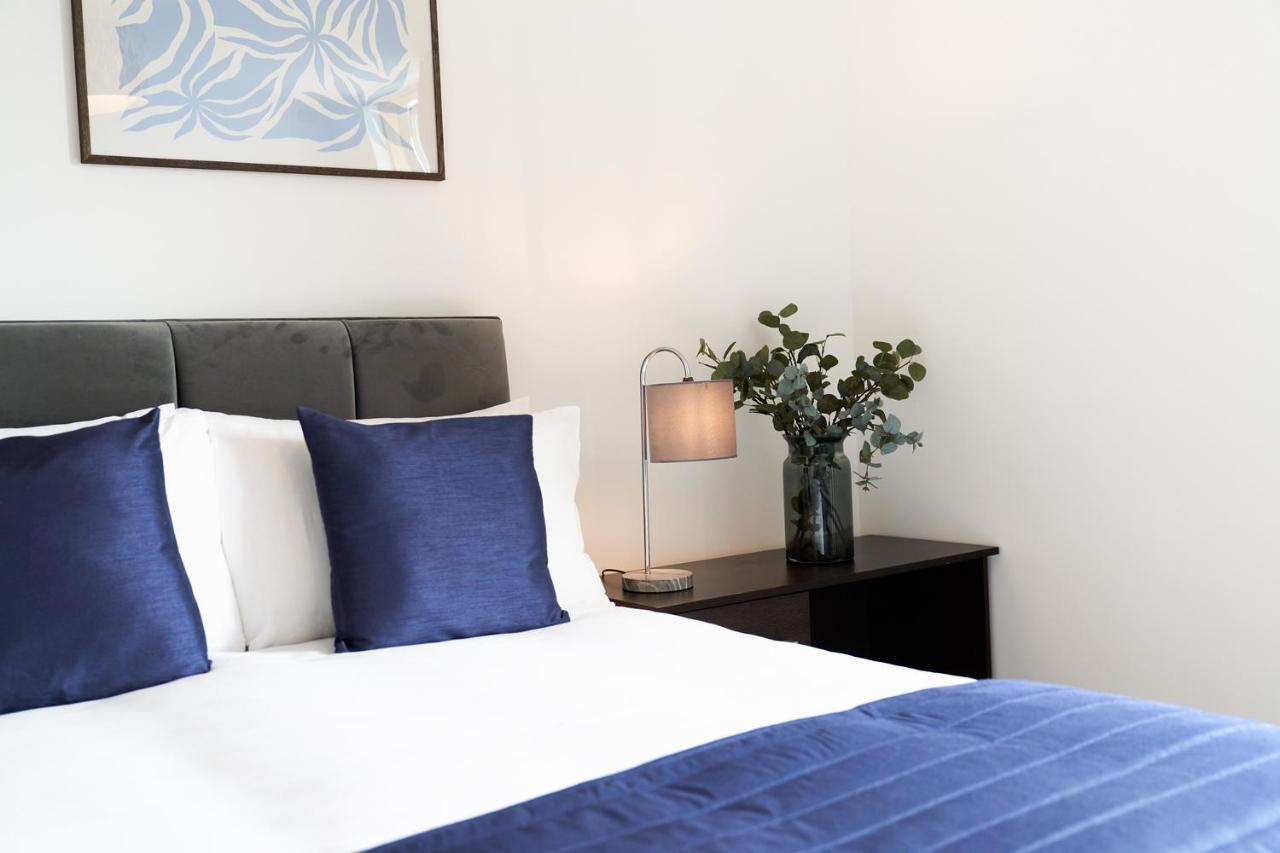 Shortstaymk Vizion Apartments, With Free Superfast Wi-Fi, Parking, Sky Sports And Movies Milton Keynes Eksteriør billede