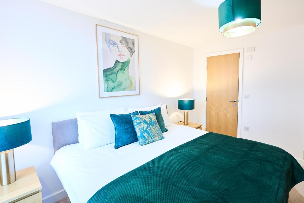 Shortstaymk Vizion Apartments, With Free Superfast Wi-Fi, Parking, Sky Sports And Movies Milton Keynes Eksteriør billede