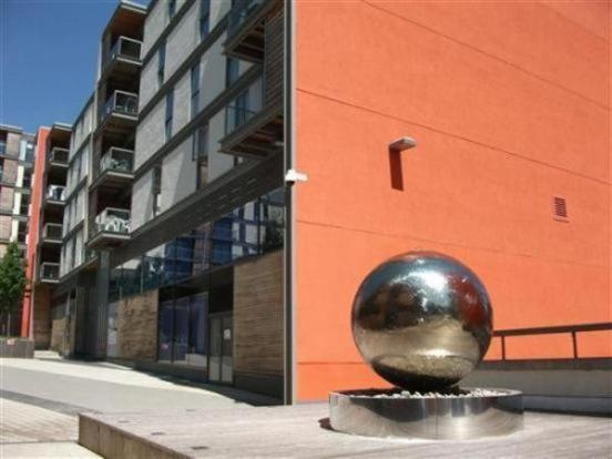 Shortstaymk Vizion Apartments, With Free Superfast Wi-Fi, Parking, Sky Sports And Movies Milton Keynes Eksteriør billede