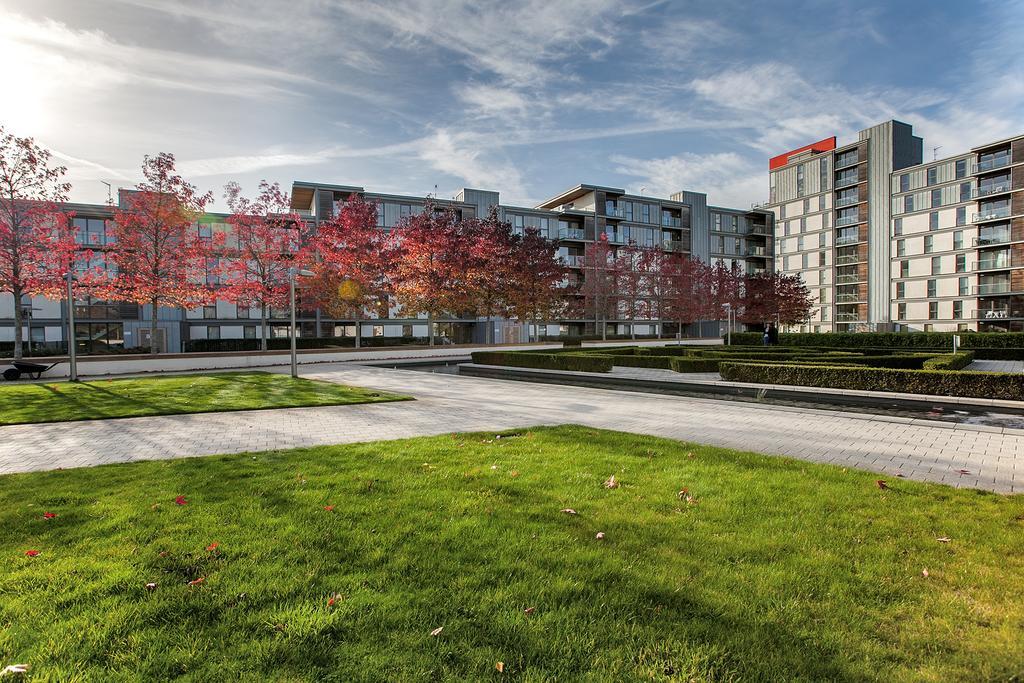 Shortstaymk Vizion Apartments, With Free Superfast Wi-Fi, Parking, Sky Sports And Movies Milton Keynes Eksteriør billede