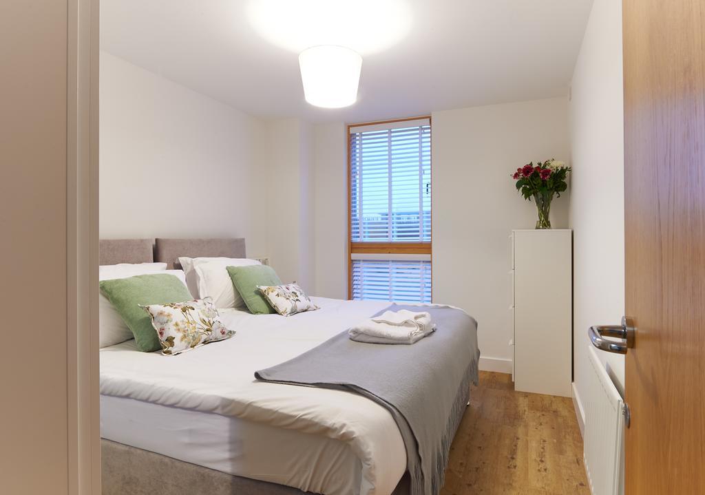 Shortstaymk Vizion Apartments, With Free Superfast Wi-Fi, Parking, Sky Sports And Movies Milton Keynes Eksteriør billede