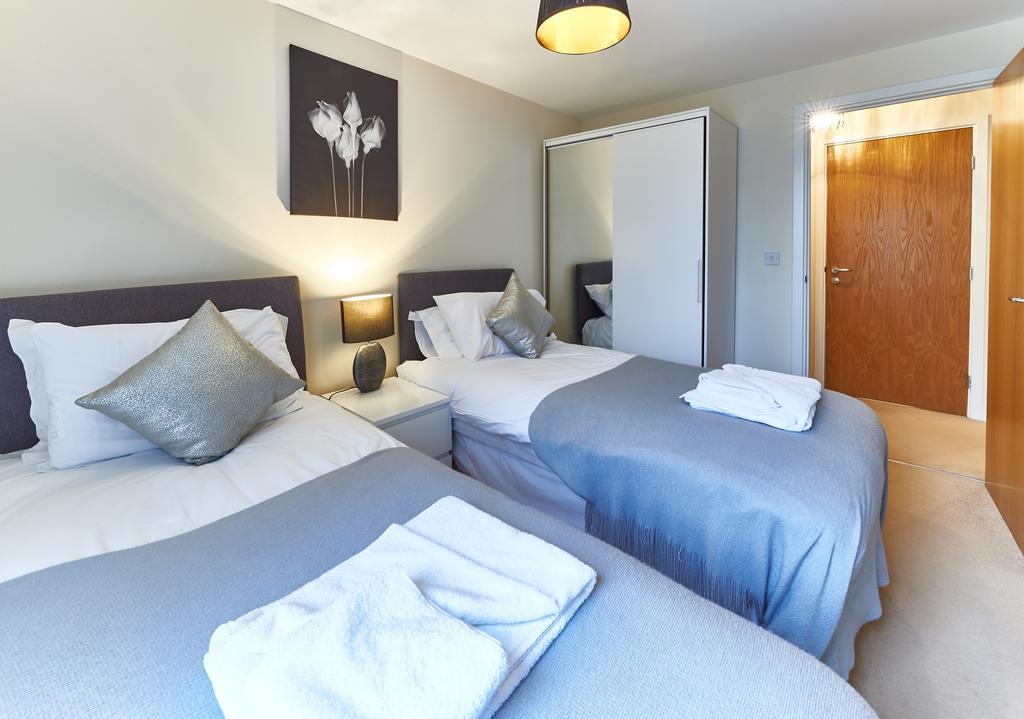 Shortstaymk Vizion Apartments, With Free Superfast Wi-Fi, Parking, Sky Sports And Movies Milton Keynes Eksteriør billede